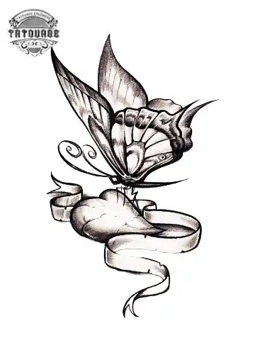 Tatouage éphémère papillon avec cœur