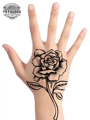 Tatouage éphémère main rose