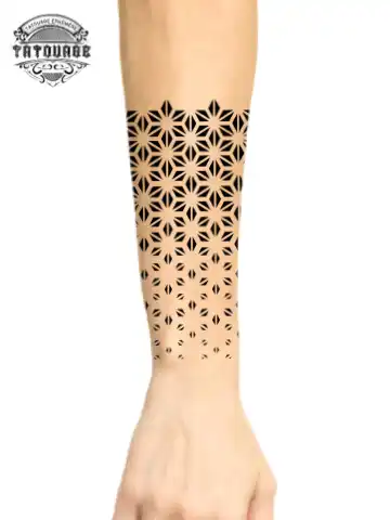 tatouage ephemere avant bras geometrique photo Tatouage éphémère avant bras géométrique