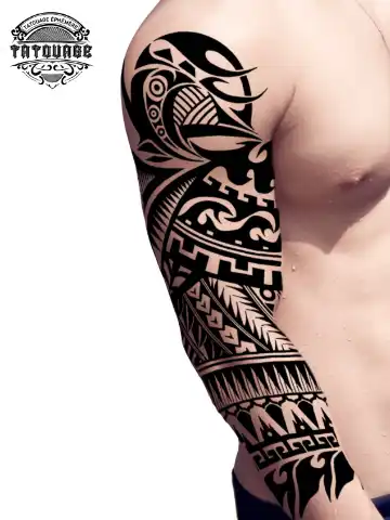 Tatouage éphémère bras complet polynésien