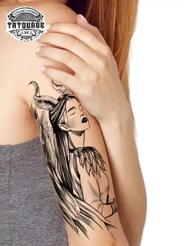 Tatouage éphémère bras femme