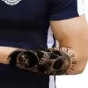 Tatouage éphémère bras homme boussole
