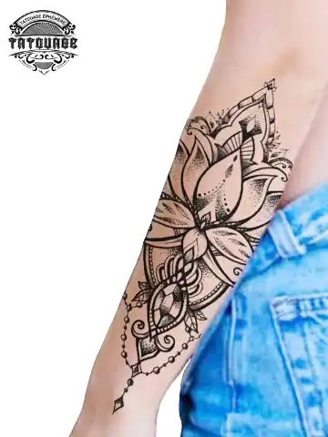 tatouage ephemere bras lotus photo Tatouage éphémère bras lotus