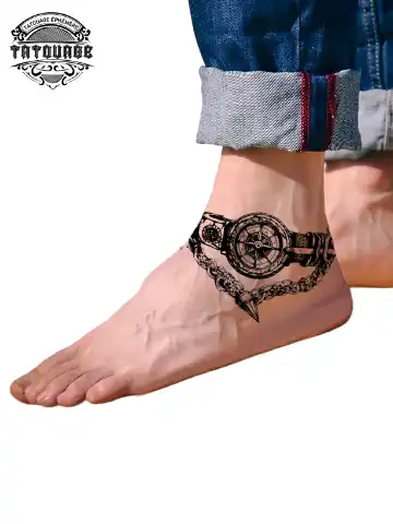 tatouage ephemere cheville coordonnees gps photo Tatouage éphémère cheville coordonnées gps
