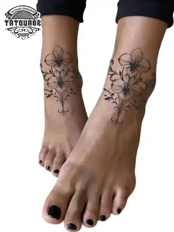 tatouage ephemere cheville trefle 4 feuilles photo Tatouage éphémère cheville trèfle 4 feuilles