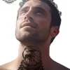 Tatouage éphémère cou aigle