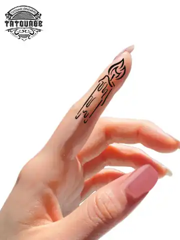 tatouage ephemere doigt bougie photo Tatouage éphémère doigt bougie
