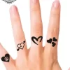 tatouage ephemere doigt coeur photo Tatouage éphémère doigt coeur
