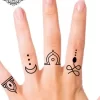 tatouage ephemere doigt femme photo Tatouage éphémère doigt femme