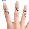 tatouage ephemere doigt gemeaux photo Tatouage éphémère doigt gémeaux