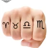 tatouage ephemere doigt signe astro photo Tatouage éphémère doigt signe astro