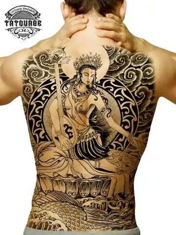 Tatouage éphémère dos thaïlandais