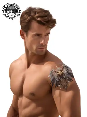 tatouage ephemere epaule homme aigle photo Tatouage éphémère épaule homme aigle