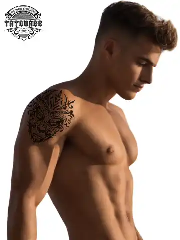 tatouage ephemere epaule polyne?sien photo Tatouage éphémère épaule polynésien
