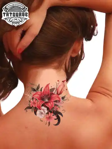 Tatouage éphémère fleur de vie nuque