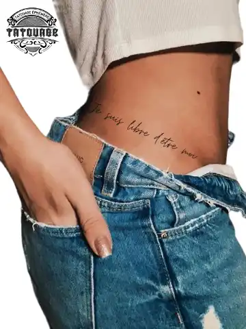 tatouage ephemere hanche citation photo Tatouage éphémère hanche citation