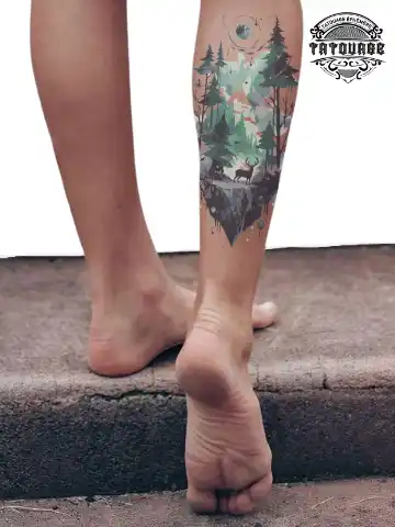 tatouage ephemere mollet foret photo Tatouage éphémère mollet forêt