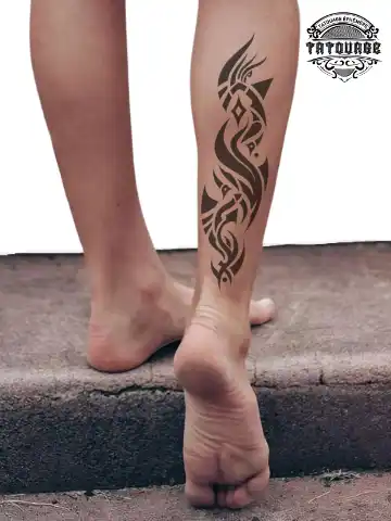 Tatouage éphémère mollet tribal