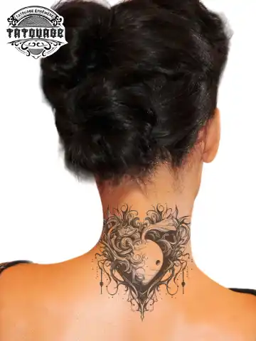 Tatouage éphémère nuque coeur