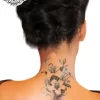 tatouage ephemere nuque orchidee photo Tatouage éphémère nuque orchidée