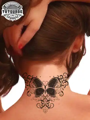 tatouage ephemere nuque papillon femme photo Tatouage éphémère nuque papillon femme