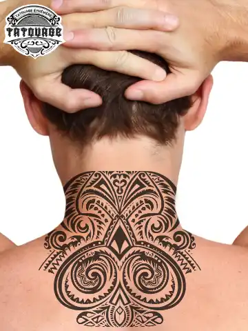 tatouage ephemere nuque polynesien photo Tatouage éphémère nuque Polynésien