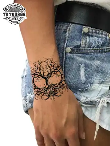 Tatouage éphémère poignet arbre de vie