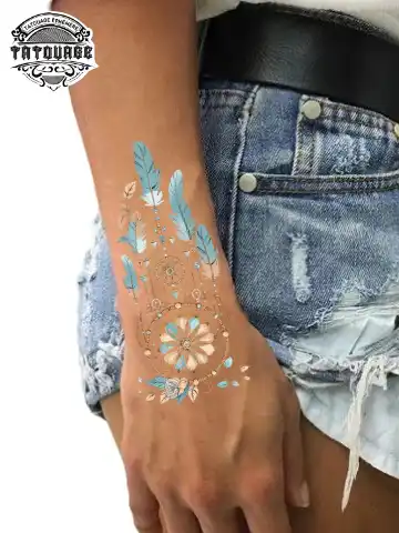 tatouage ephemere poignet attrape reve photo Tatouage éphémère poignet attrape rêve