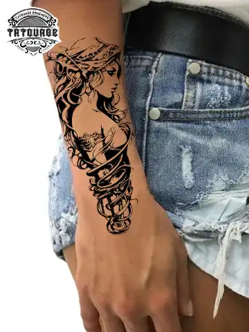 Tatouage éphémère poignet femme