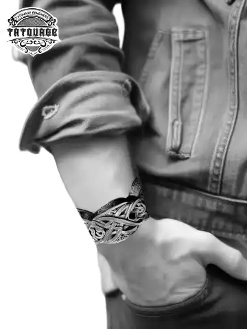 Tatouage éphémère poignet homme 3d