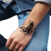tatouage ephemere poignet oiseau qui s?envole photo Tatouage éphémère poignet oiseau qui s’envole
