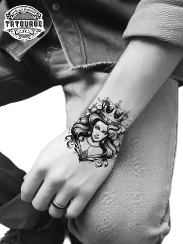 tatouage ephemere poignet queen photo Tatouage éphémère poignet queen
