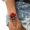 tatouage ephemere poignet rose photo Tatouage éphémère poignet rose