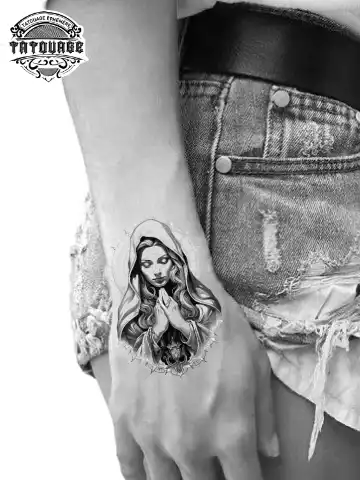tatouage ephemere poignet vierge photo Tatouage éphémère poignet vierge