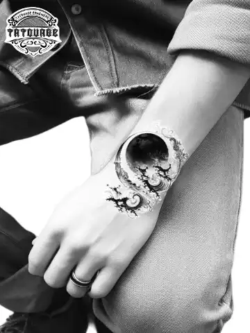 Tatouage éphémère poignet ying yang