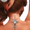 tatouage ephemere unalome nuque photo Tatouage éphémère unalome nuque