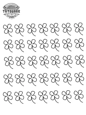 petit tatouage éphémère à 4 feuilles