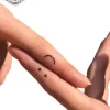 petit tatouage ephemere entre soeur photo petit tatouage éphémère entre sœur