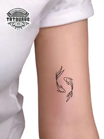 petit tatouage ephemere koi photo petit tatouage éphémère koi