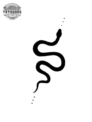 petit tatouage ephemere serpent femme gros plan petit tatouage éphémère serpent femme